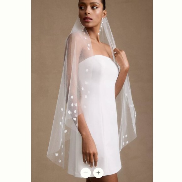 NWT Veil Trends Vine Fingertip Veil from BHLDN / Anthropologie - Picture 4 of 7